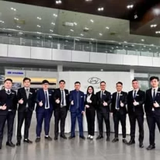 Hình ảnh hoạt động tư vấn xe tại Tuyên Quang